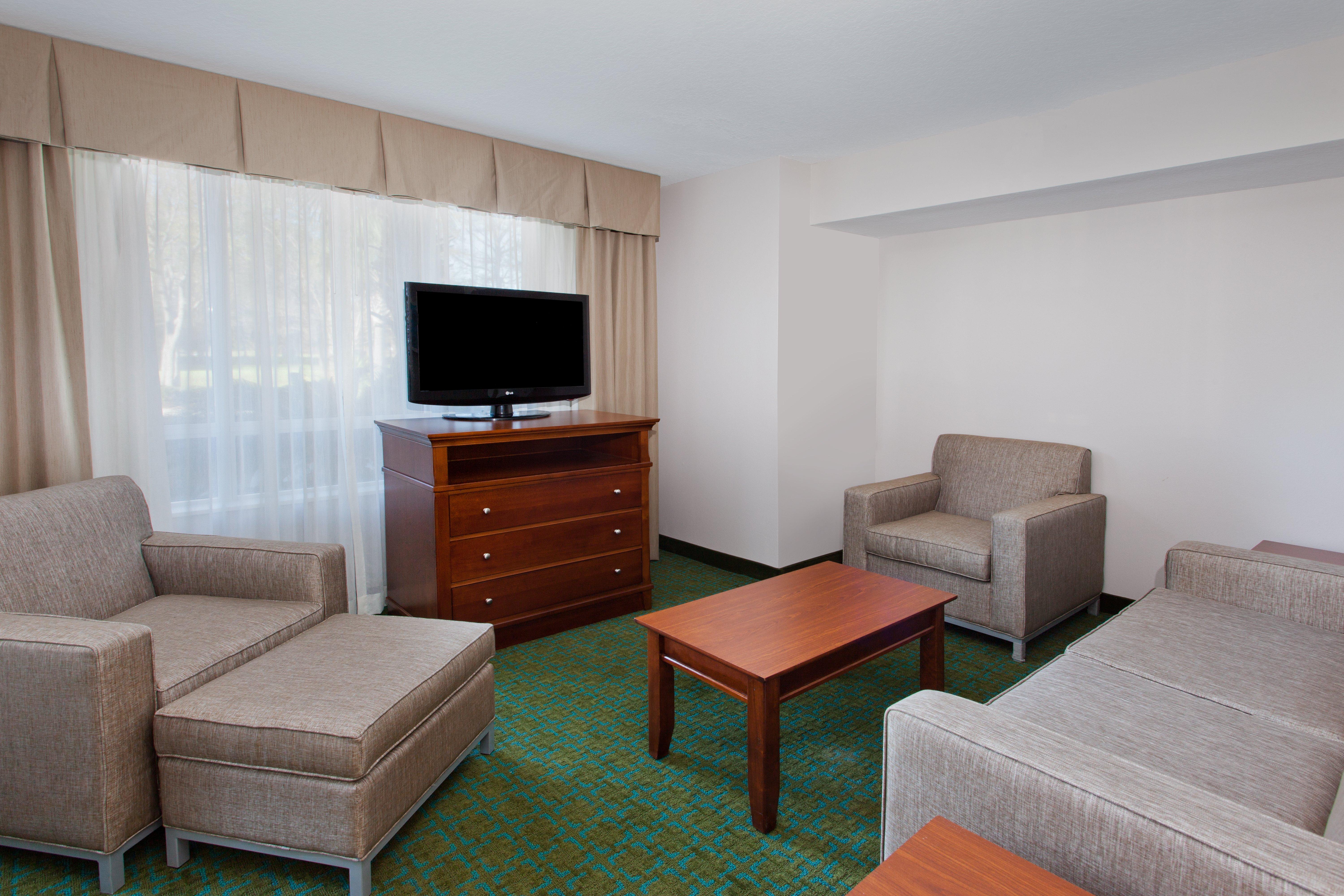 Holiday Inn Brunswick I-95 Bagian luar foto