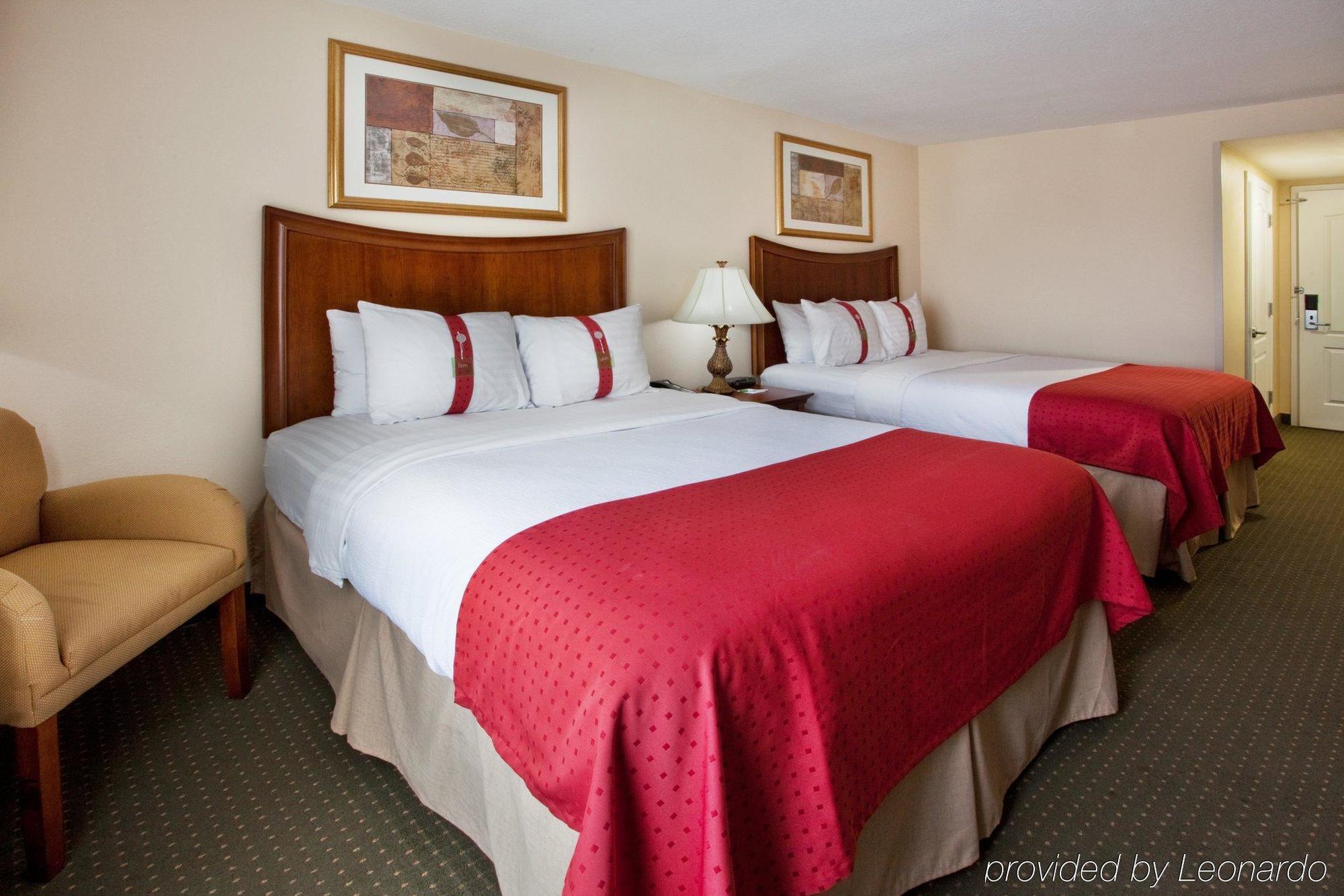 Holiday Inn Brunswick I-95 Ruang foto