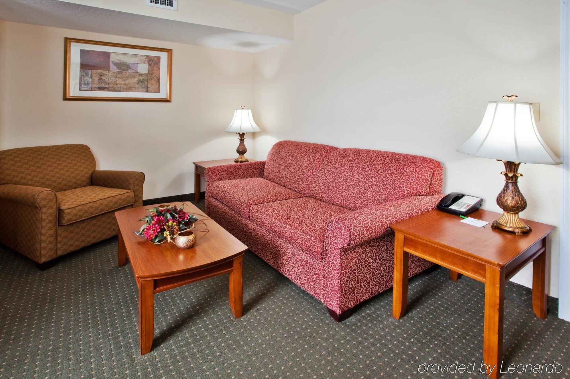 Holiday Inn Brunswick I-95 Ruang foto