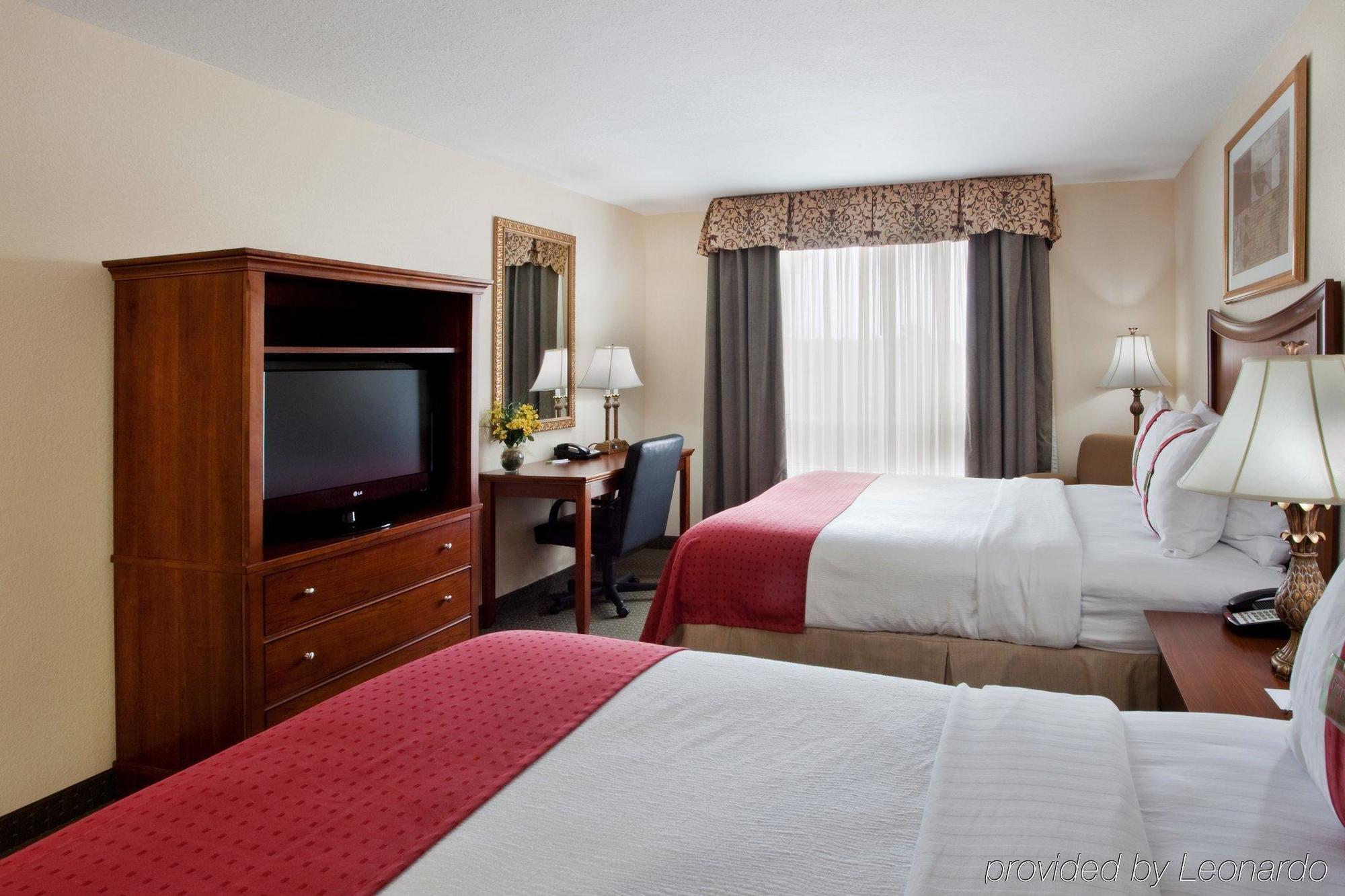 Holiday Inn Brunswick I-95 Ruang foto