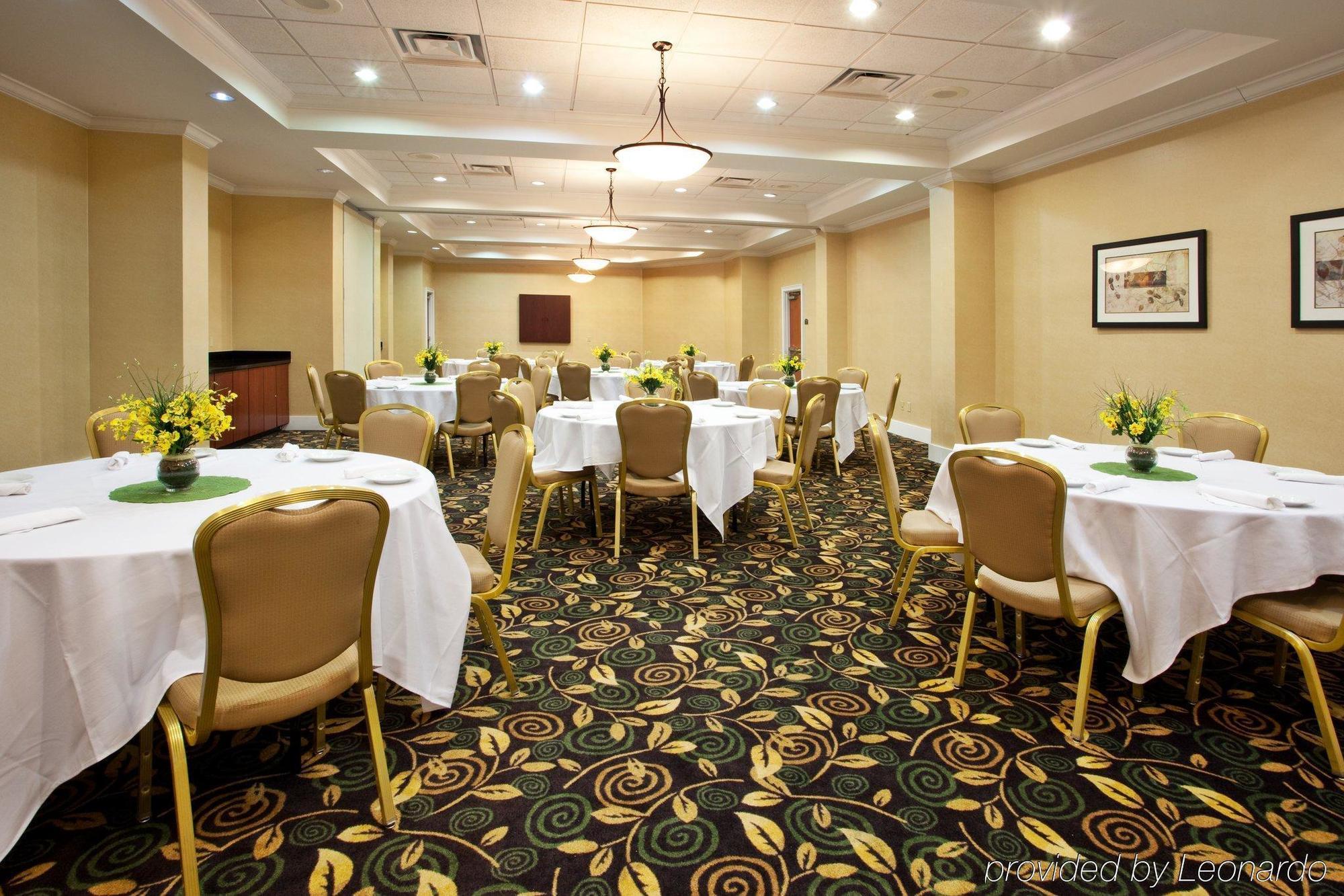 Holiday Inn Brunswick I-95 Bagian luar foto