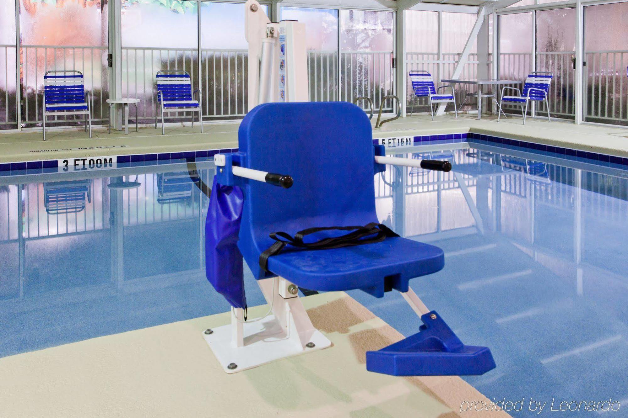 Holiday Inn Brunswick I-95 Bagian luar foto