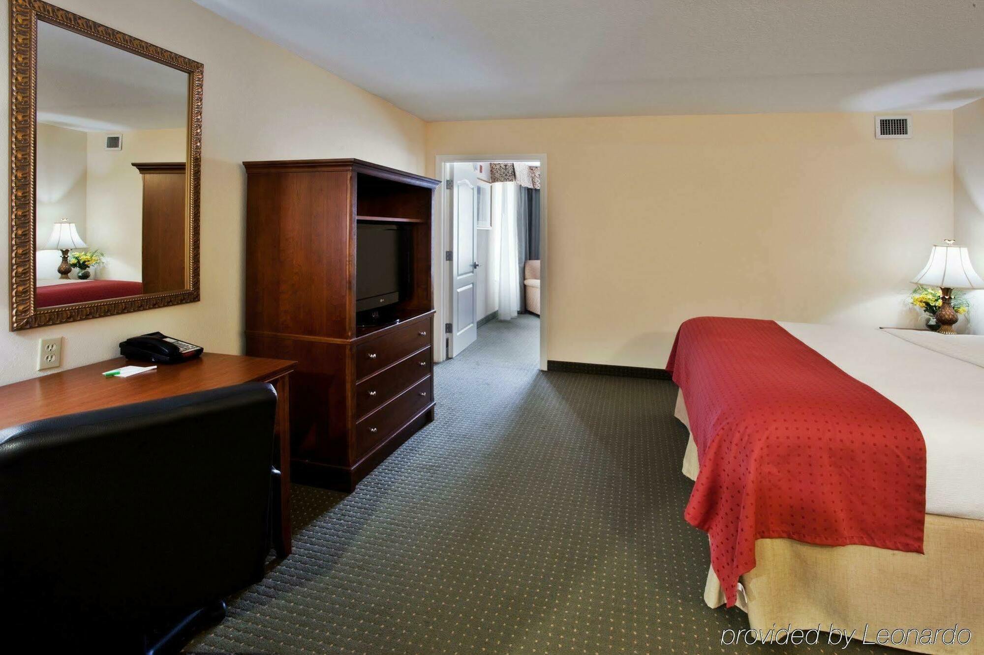 Holiday Inn Brunswick I-95 Ruang foto